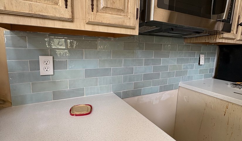 tile backsplash installation